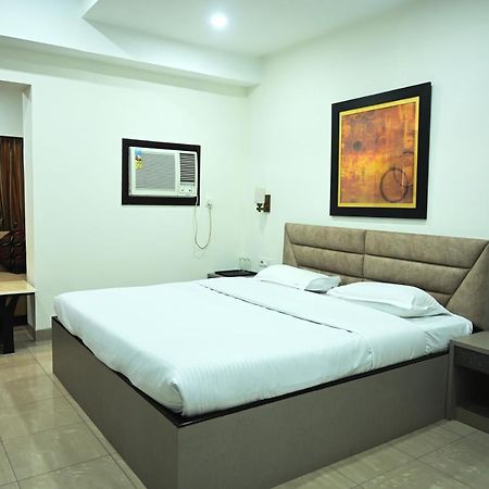 Elgin Suites Kolkata Exterior photo