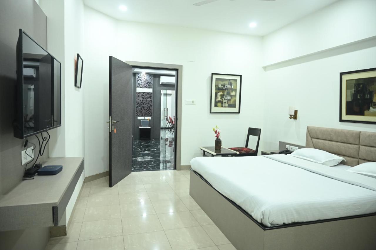 Elgin Suites Kolkata Exterior photo