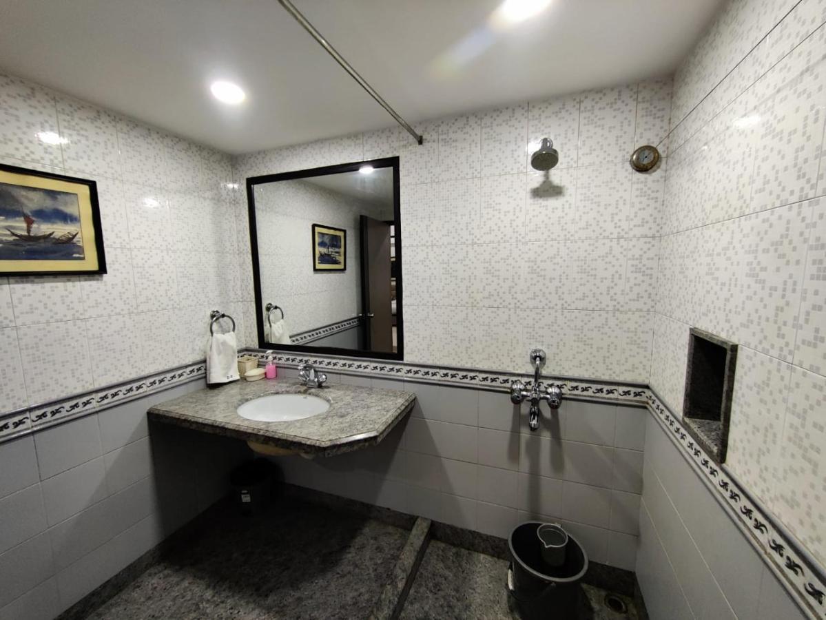 Elgin Suites Kolkata Exterior photo